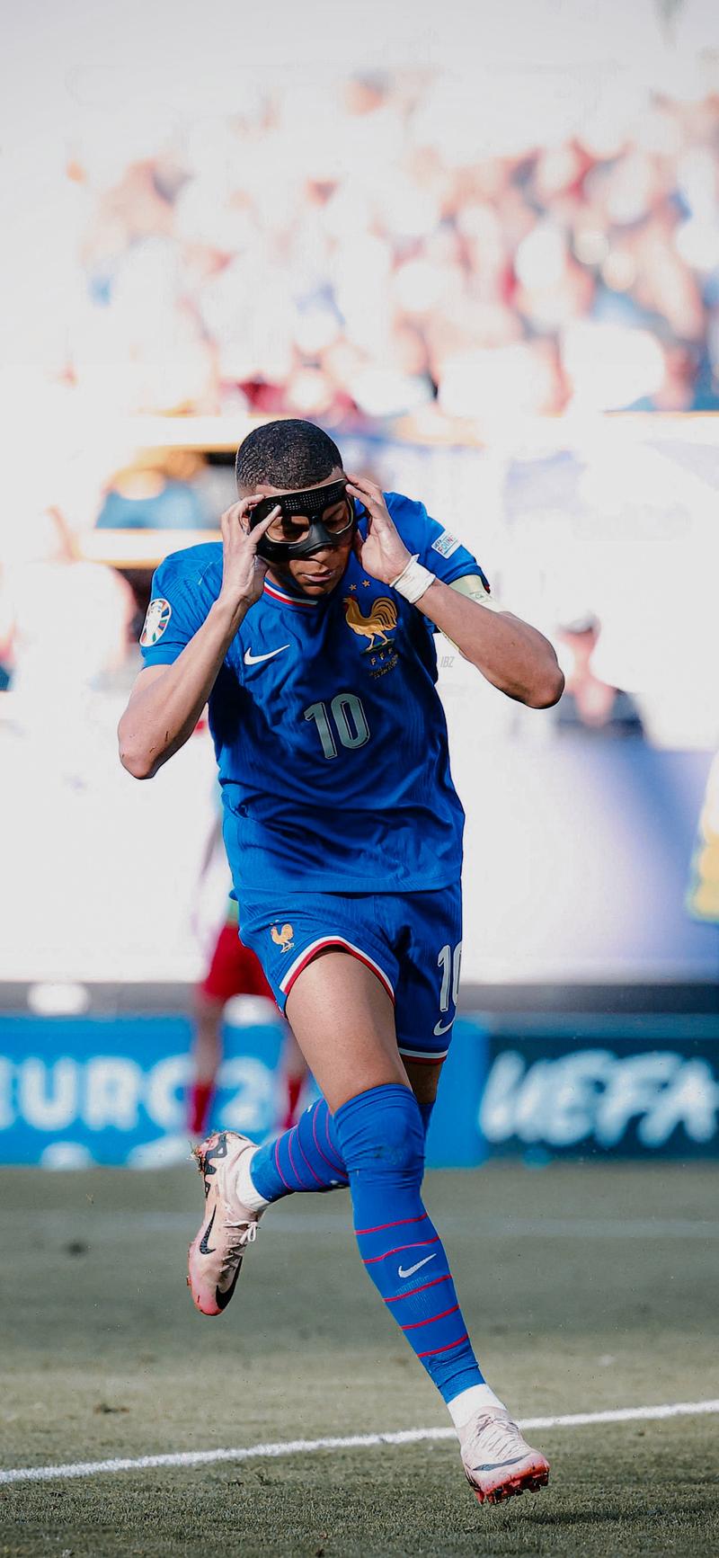 辽宁男篮三连胜王哲林状态火热（辽宁男篮豪取三连胜，王哲林火力全开）