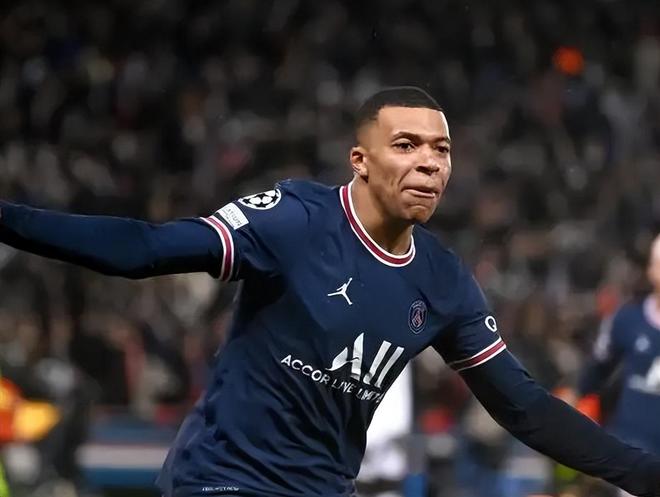 国家队主力二传加盟！剑指冠军！（国家队核心二传官宣加盟，直指冠军！）