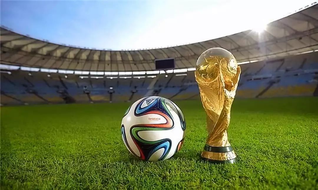 甘兹谈从国米转会米兰：虽然朋友也辱骂我，但是我从未后悔（甘兹谈从国米转投米兰：即便被朋友辱骂，也从不后悔）