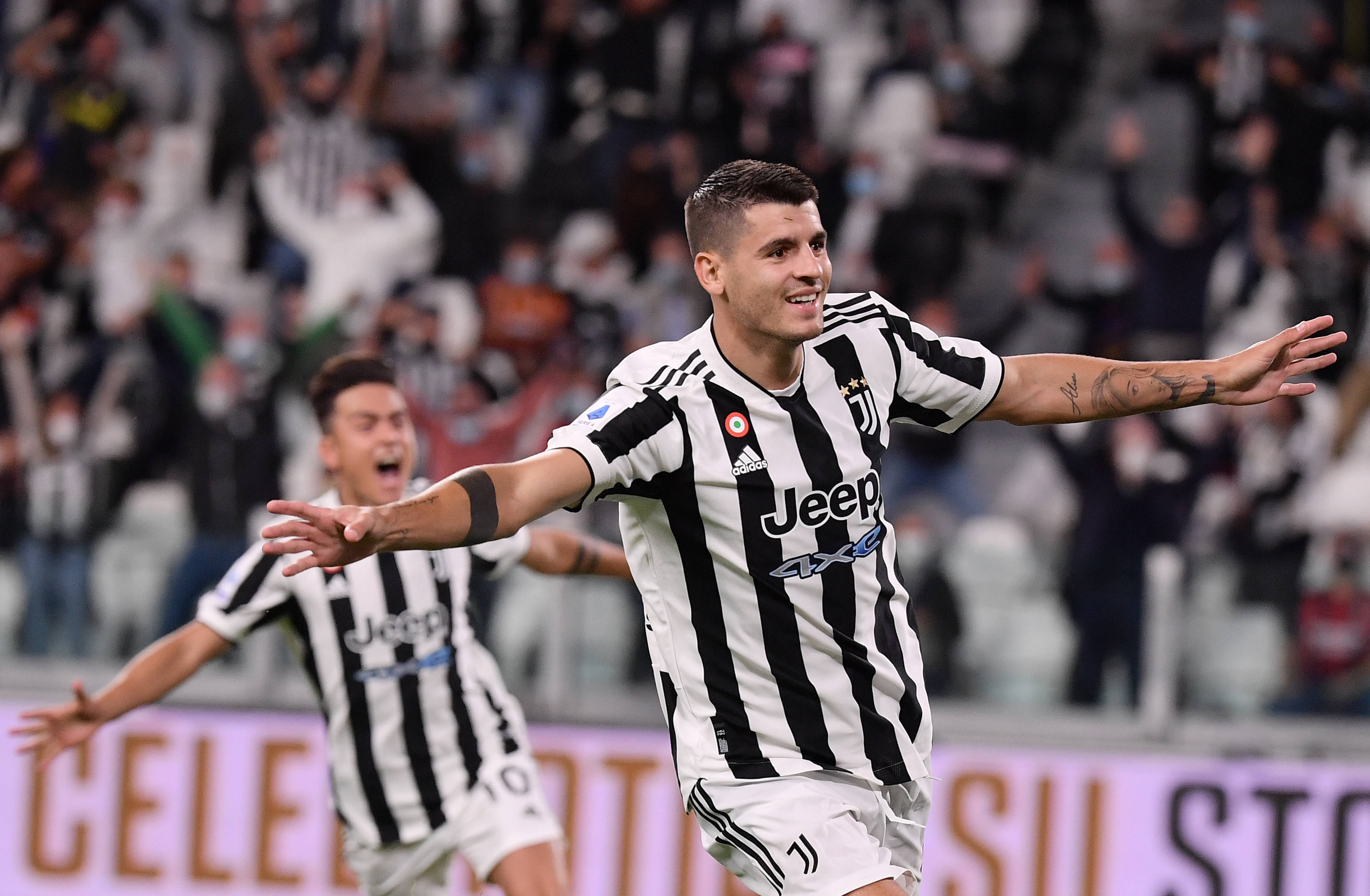 韩媒：韩国前国脚李天秀涉嫌诈骗数亿韩元，已被立案调查（韩国媒体称前国脚李天秀涉数亿韩元诈骗案，警方已立案侦查）