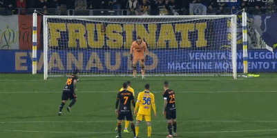 贡萨洛：大胜和进球效率有关，有时创造了机会但就是进不了球