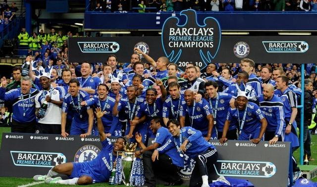 美记：PJ·华盛顿赛前训练扭伤脚踝，提前退出本场比赛（PJ·华盛顿赛前热身扭伤脚踝，本场比赛缺阵）