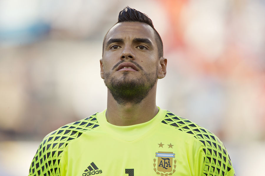 基米希：现在是不是最具团队精神的拜仁？弗里克执教时也不错（基米希谈拜仁团队精神：当下或为最佳，弗里克时期同样出色）