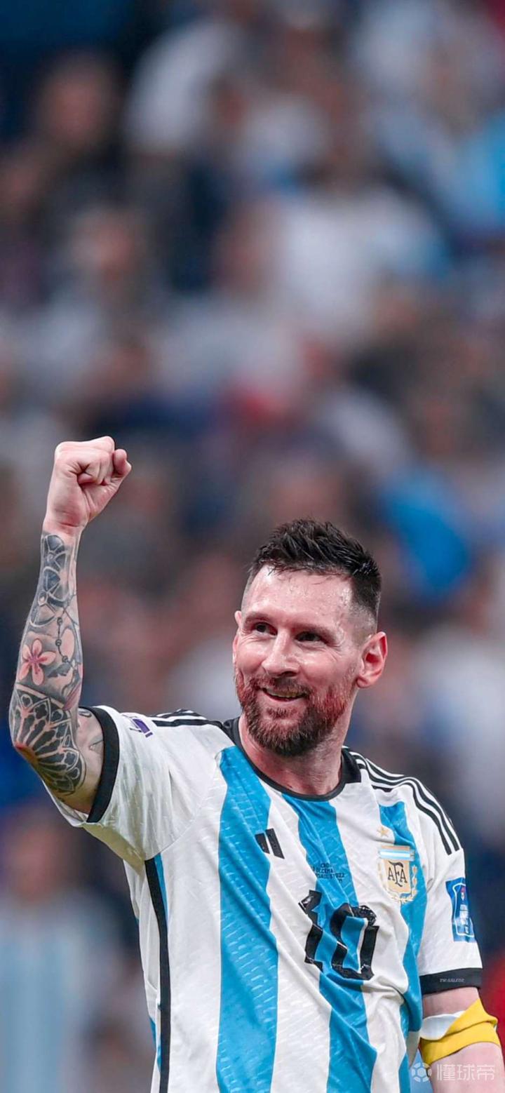 苏亚雷斯：我刚去巴萨时梅西的马黛茶泡得很“差劲”（苏亚雷斯：刚加盟巴萨时，梅西的马黛茶手艺不太行）