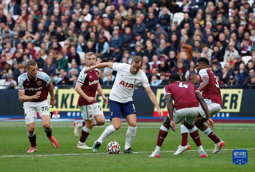 区域防守与人盯人差在哪？（区域联防与盯人防守有哪些区别？）