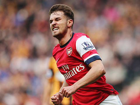 慢镜头：米兰、尤文和三家英超俱乐部对热苏斯感兴趣（慢镜头：米兰、尤文及三支英超球队有意热苏斯）